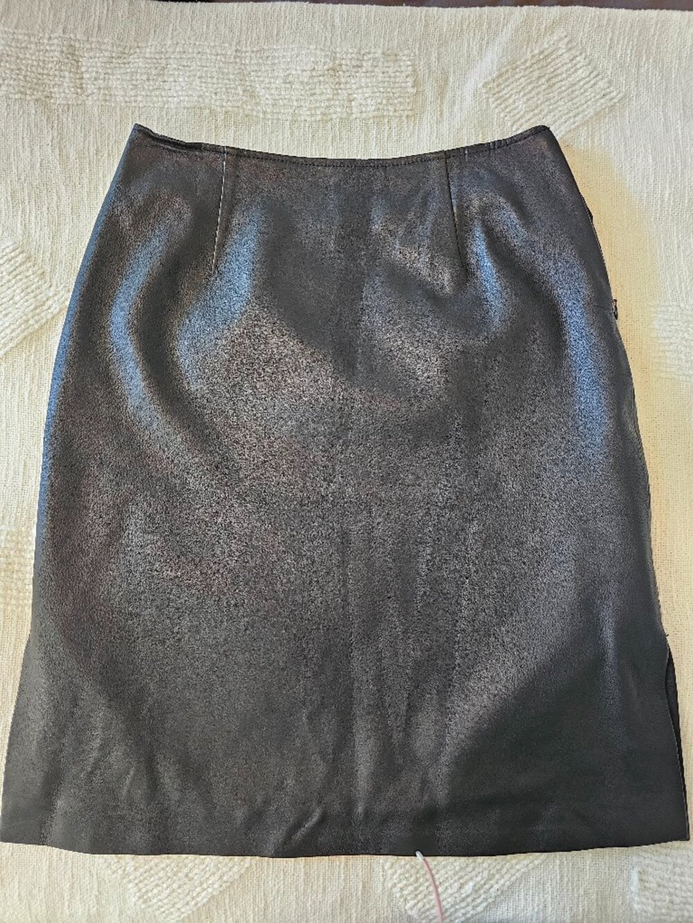 Genuine leather skirt
